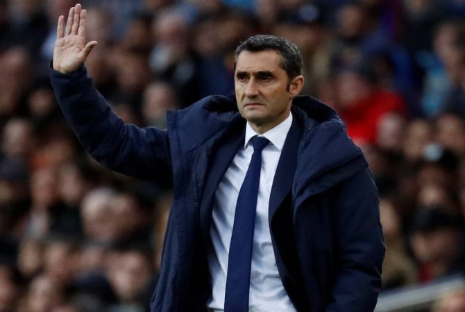Valverde Agrees One Year Contract Extension With Barca